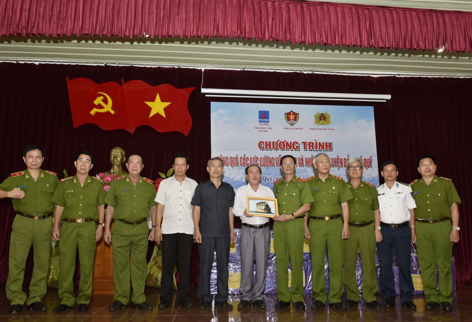 Cuộc hành trình “Tổ quốc, Biển, Đảo – Tự hào Việt Nam”