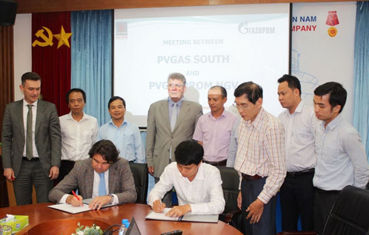 PVGas South và PVGazprom NGV thỏa thuận hợp tác tăng cường sử dụng khí thiên nhiên cho ngành giao thông vận tải