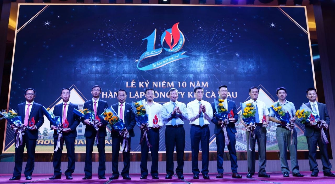 Công ty Khí Cà Mau tổ chức lễ kỷ niệm 10 năm ngày thành lập Công ty (03/7/2006 – 03/7/2016)