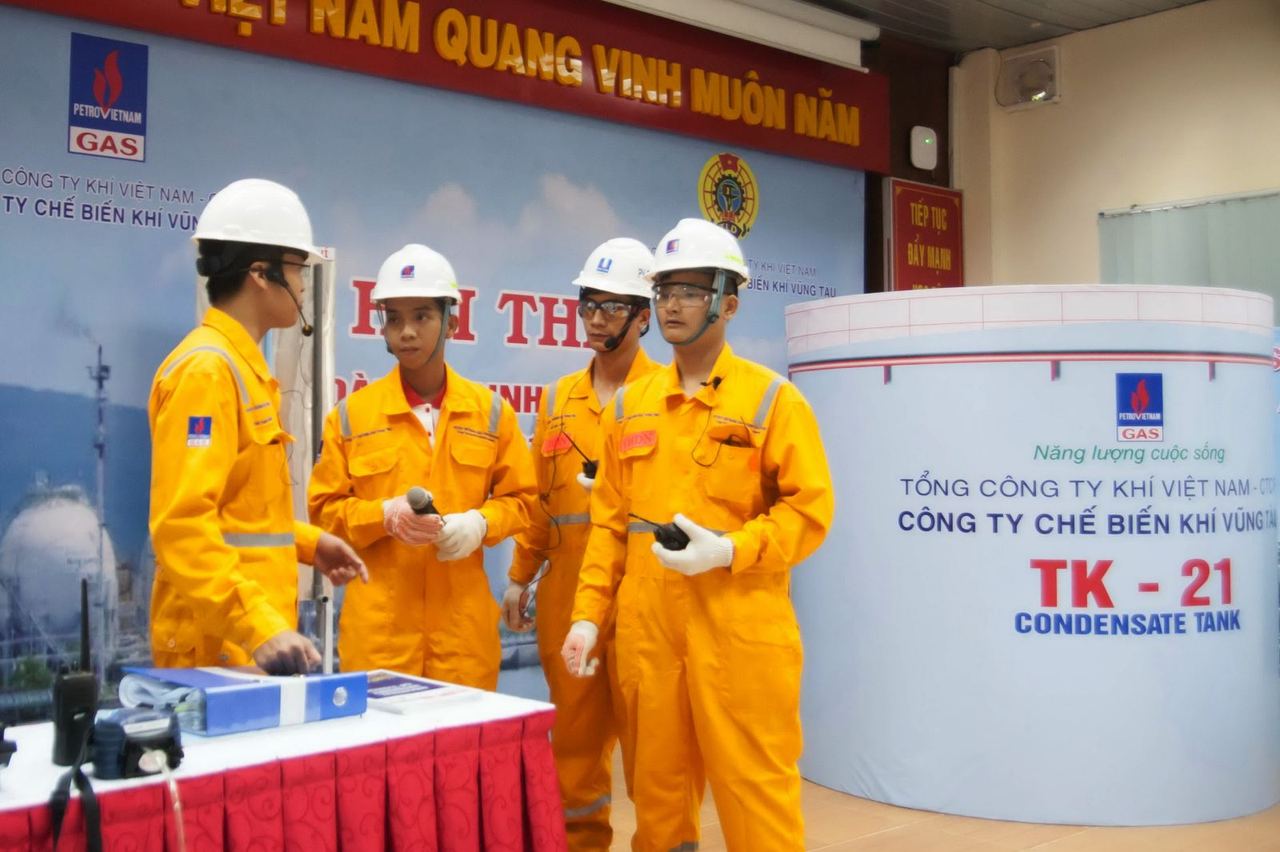 Hội thi An toàn Vệ sinh viên Giỏi KVT - lần thứ Nhất năm 2016