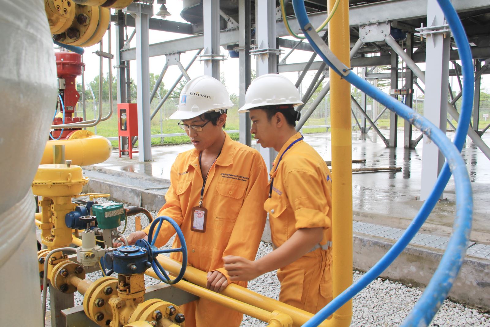 Thực hiện bảo dưỡng sửa chữa định kỳ Hệ thống khí PM3 Cà Mau