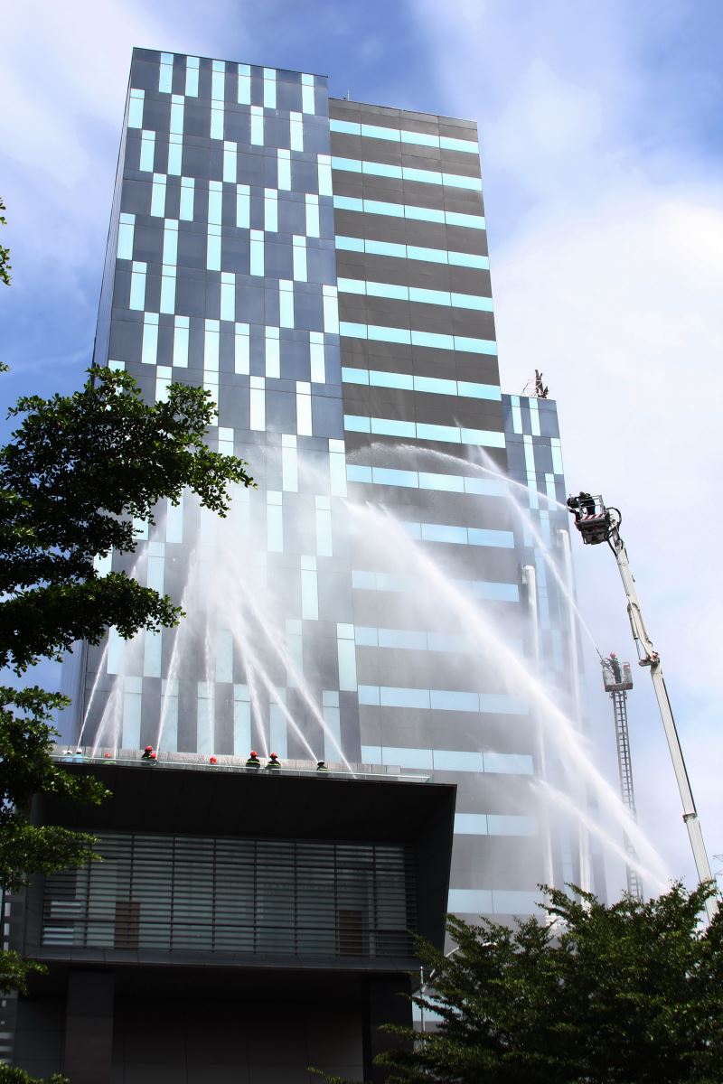 Diễn tập phương án chữa cháy, cứu nạn, cứu hộ tại tòa nhà PV GAS Tower