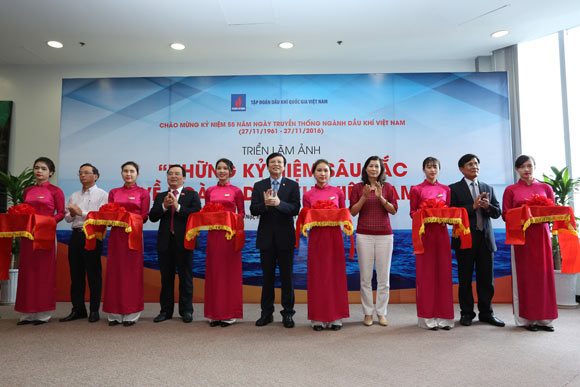Vinh quang thuộc về tất cả các thế hệ Người đi tìm lửa