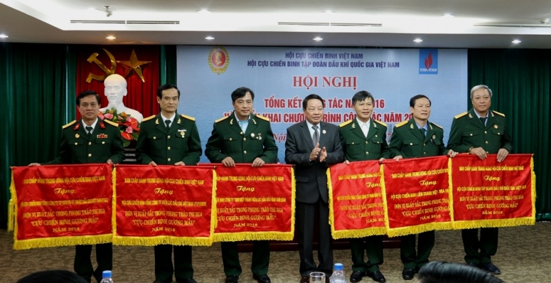 Phát huy truyền thống “Bộ đội Cụ Hồ” và bản lĩnh, trí tuệ dầu khí Phát huy truyền thống “Bộ đội Cụ Hồ” và bản lĩnh, trí tuệ dầu khí
