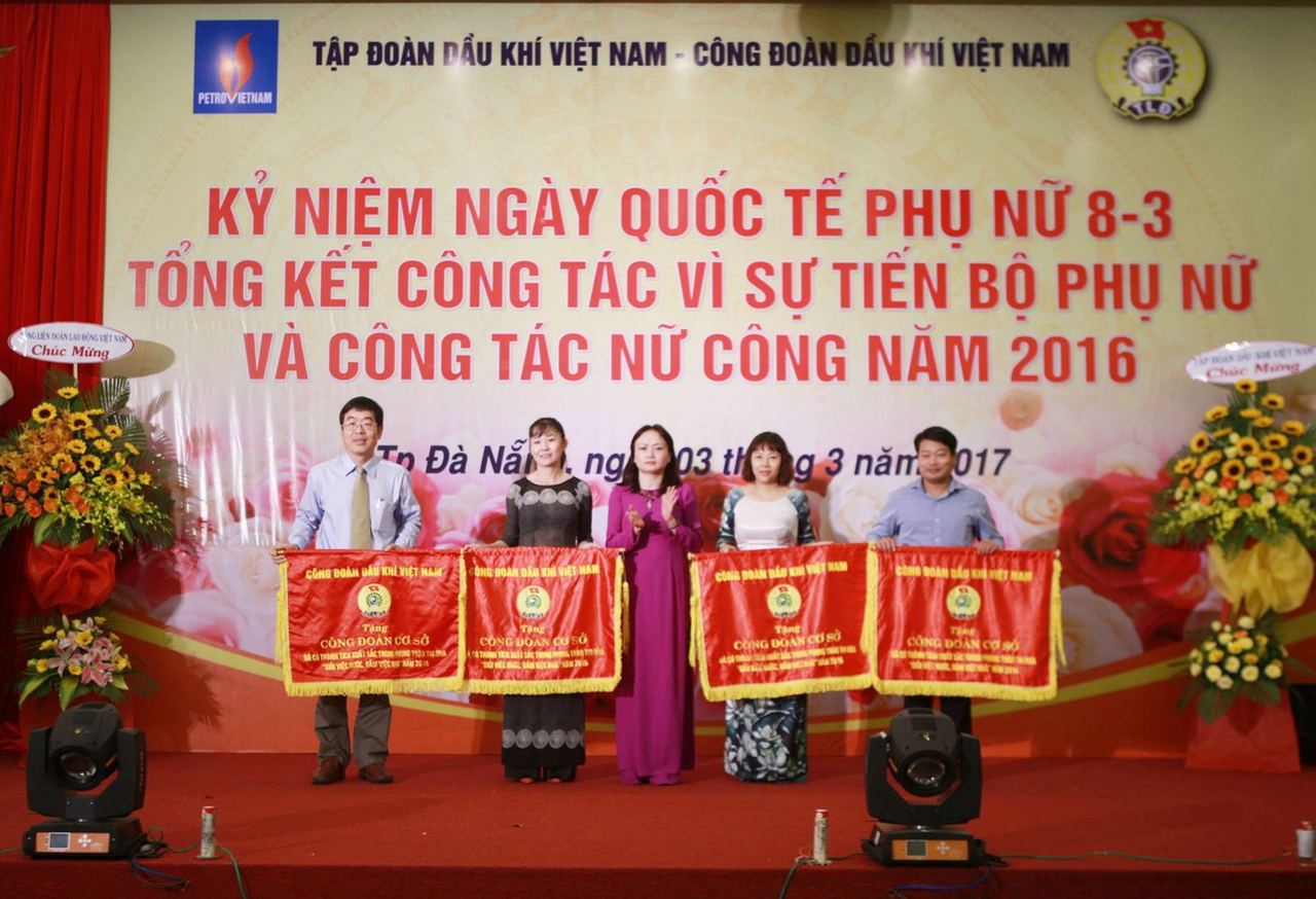 Ban Nữ công PV GAS tích cực tham gia “Quỹ Phụ nữ nghèo” ngành Dầu khí Ban Nữ công PV GAS tích cực tham gia “Quỹ Phụ nữ nghèo” ngành Dầu khí