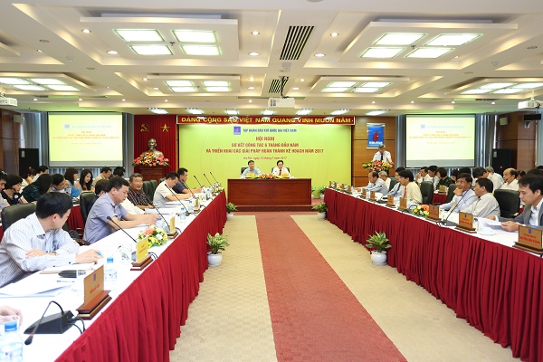 6 tháng đầu năm 2017: Tập đoàn Dầu khí Việt Nam hoàn thành vượt mọi chỉ tiêu sản xuất kinh doanh 6 tháng đầu năm 2017: Tập đoàn Dầu khí Việt Nam hoàn thành vượt mọi chỉ tiêu sản xuất kinh doanh