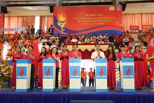 Khai mạc Tuần lễ Văn hóa Dầu khí lần thứ X và Hội thao ngành Dầu khí năm 2017 Khai mạc Tuần lễ Văn hóa Dầu khí lần thứ X và Hội thao ngành Dầu khí năm 2017