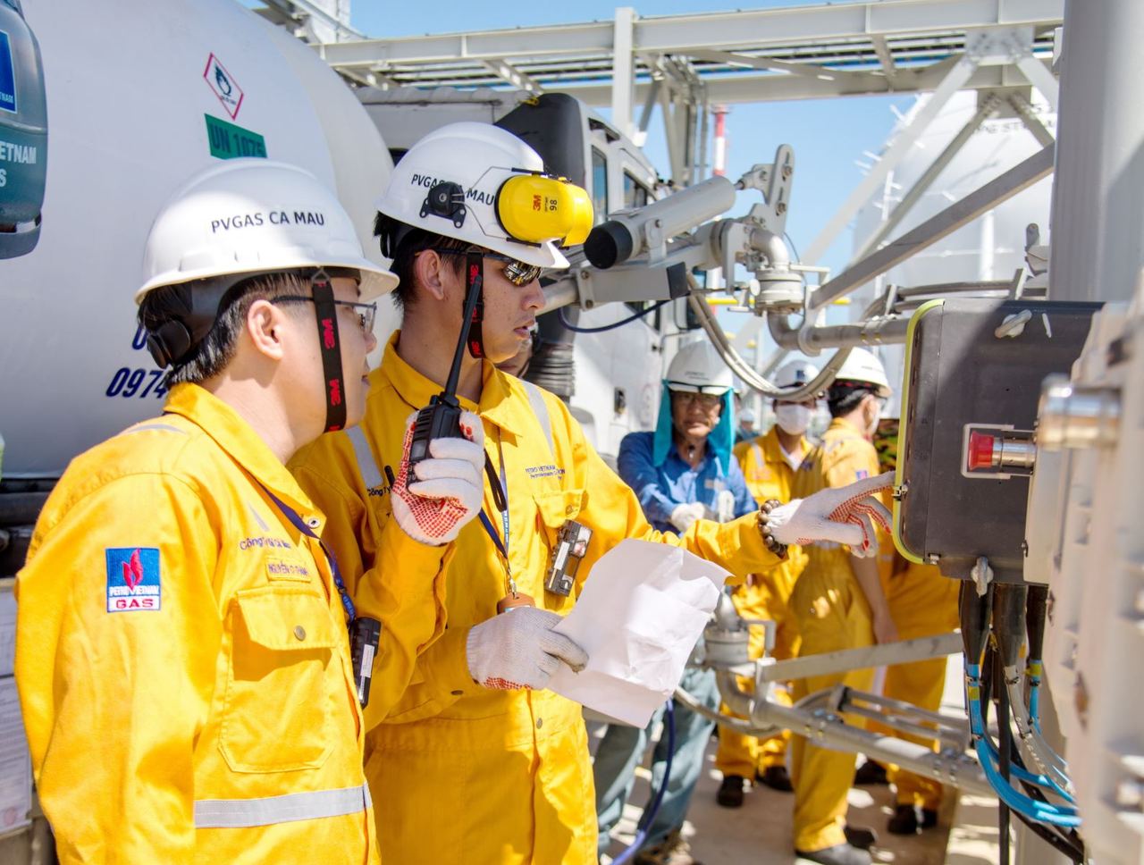 GPP Cà Mau xuất thử nghiệm thành công chuyến hàng LPG đầu tiên GPP Cà Mau xuất thử nghiệm thành công chuyến hàng LPG đầu tiên
