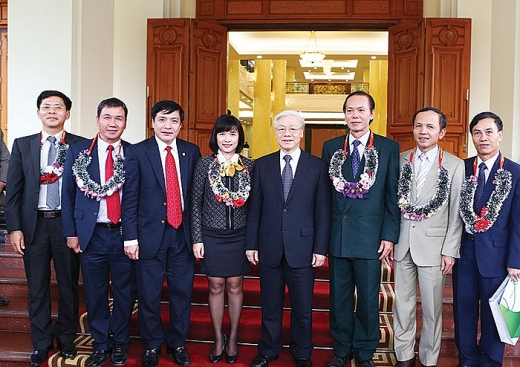 Nghị quyết 41 của Bộ Chính trị: Động lực bứt phá cho sự tăng trưởng ngành Dầu khí Việt Nam Nghị quyết 41 của Bộ Chính trị: Động lực bứt phá cho sự tăng trưởng ngành Dầu khí Việt Nam