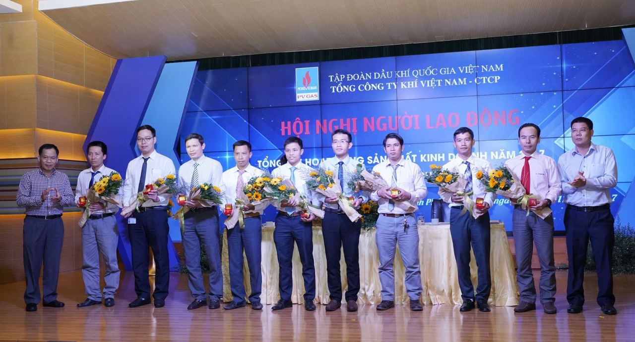 PV GAS chào mừng thắng lợi năm 2017 PV GAS chào mừng thắng lợi năm 2017