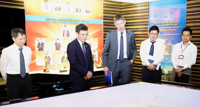 Đại sứ Vương Quốc Anh tại Việt Nam đến thăm và làm việc với PV GAS