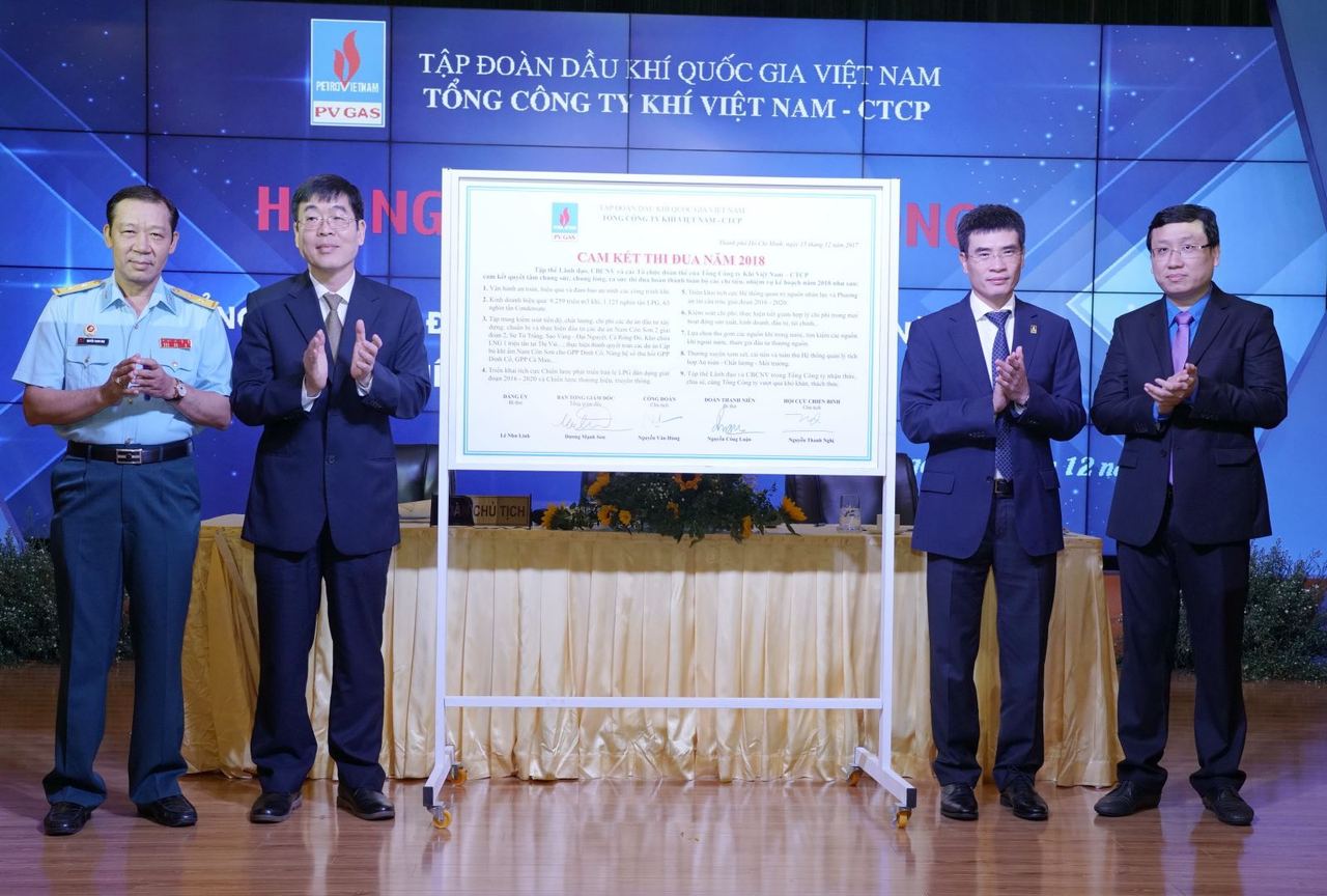 PV GAS phát động thi đua năm 2018