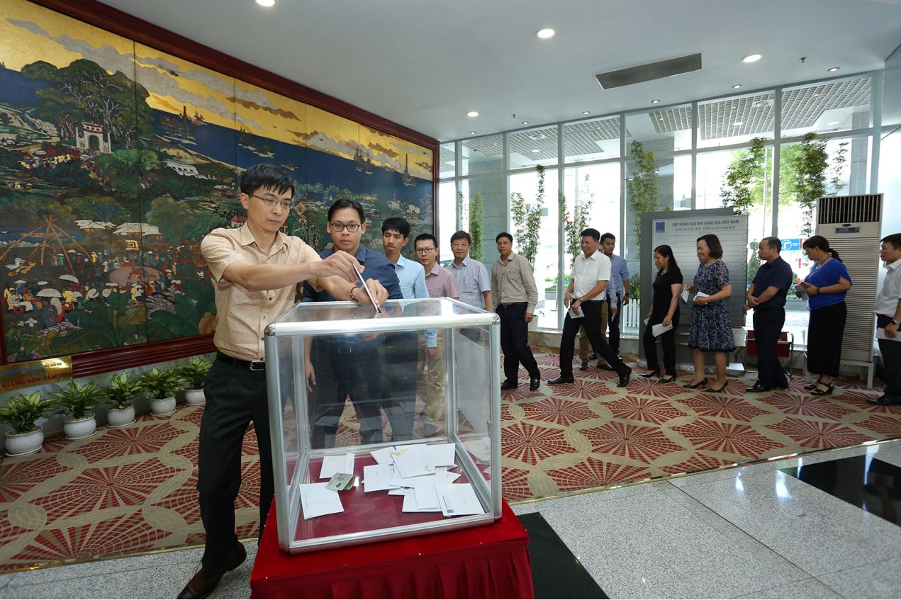 Tập đoàn Dầu khí Việt Nam chung tay hỗ trợ nhân dân vùng núi phía Bắc Tập đoàn Dầu khí Việt Nam chung tay hỗ trợ nhân dân vùng núi phía Bắc