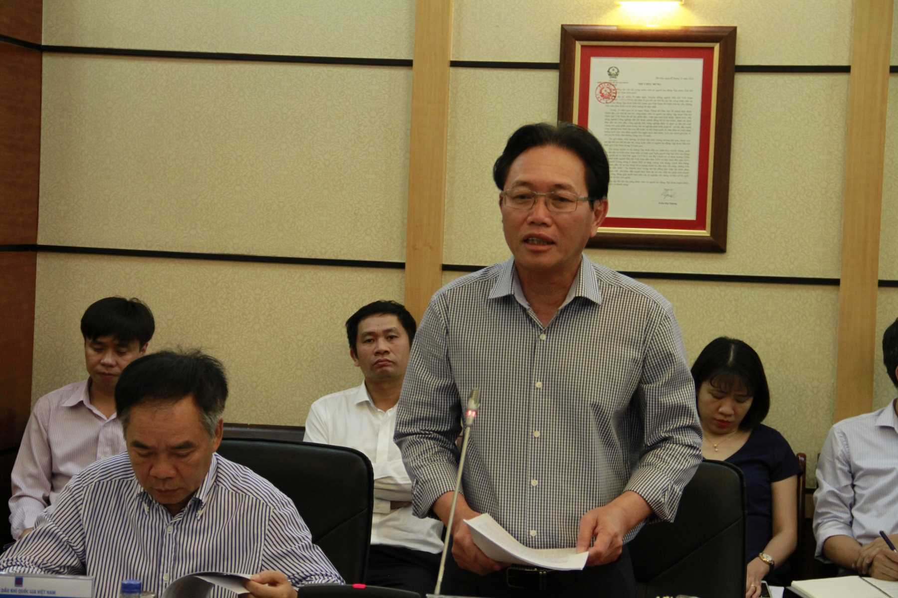 Thứ trưởng Bộ Công Thương Đặng Hoàng An làm việc với Tập đoàn Dầu khí Việt Nam về các dự án trọng điểm Thứ trưởng Bộ Công Thương Đặng Hoàng An làm việc với Tập đoàn Dầu khí Việt Nam về các dự án trọng điểm