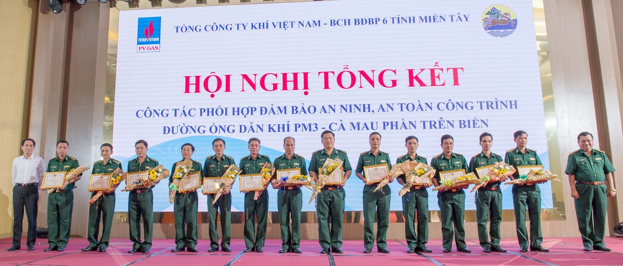 Phối hợp đảm bảo tốt an ninh, an toàn công trình dầu khí