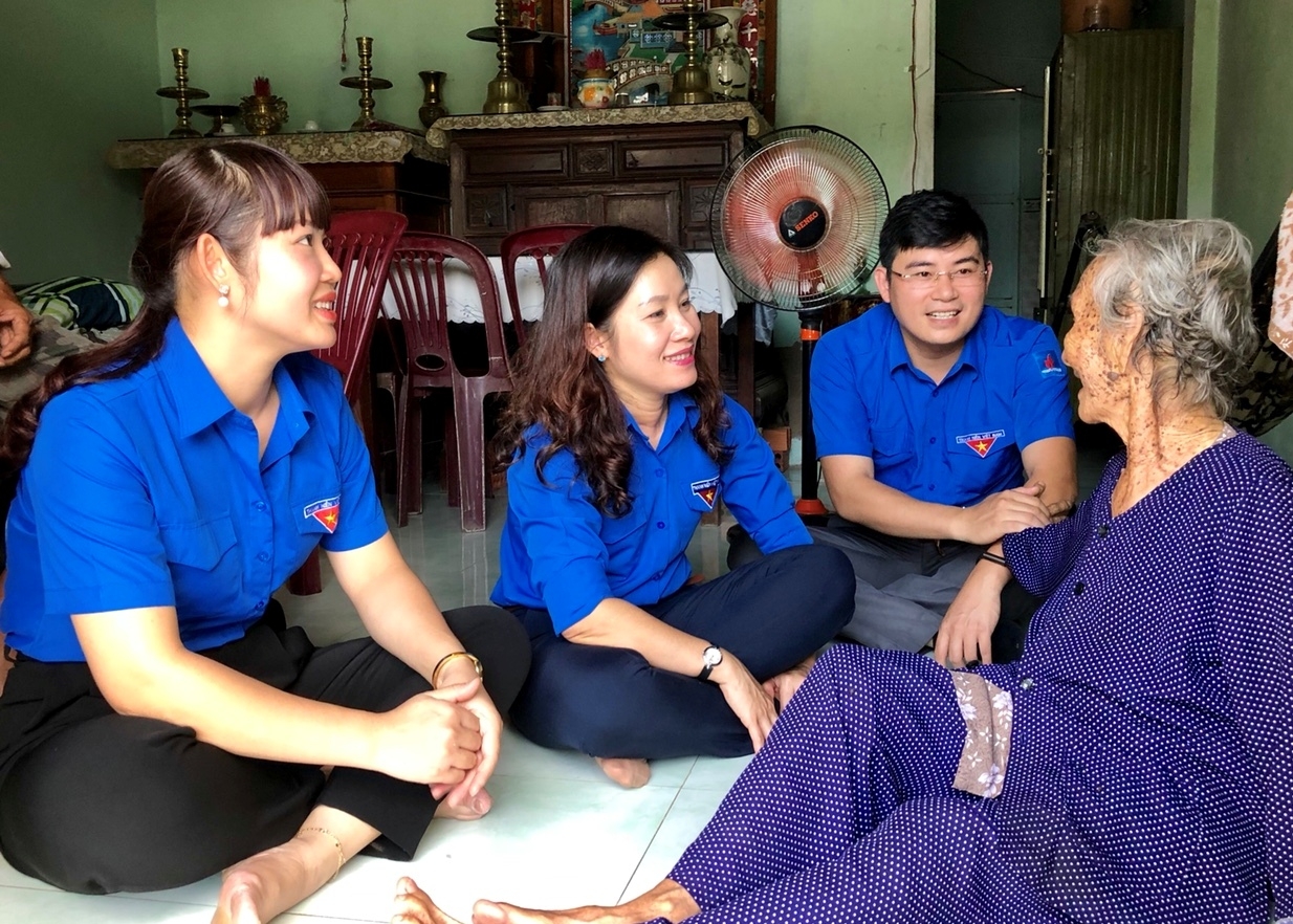 Tuổi trẻ Tập đoàn Dầu khí Việt Nam tưởng nhớ các Anh hùng Liệt sĩ