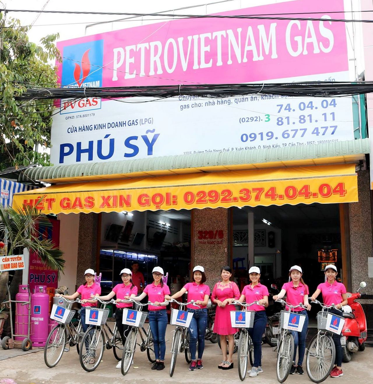 PV GAS tổ chức nhiều hoạt động thiết thực chào mừng tuổi 28