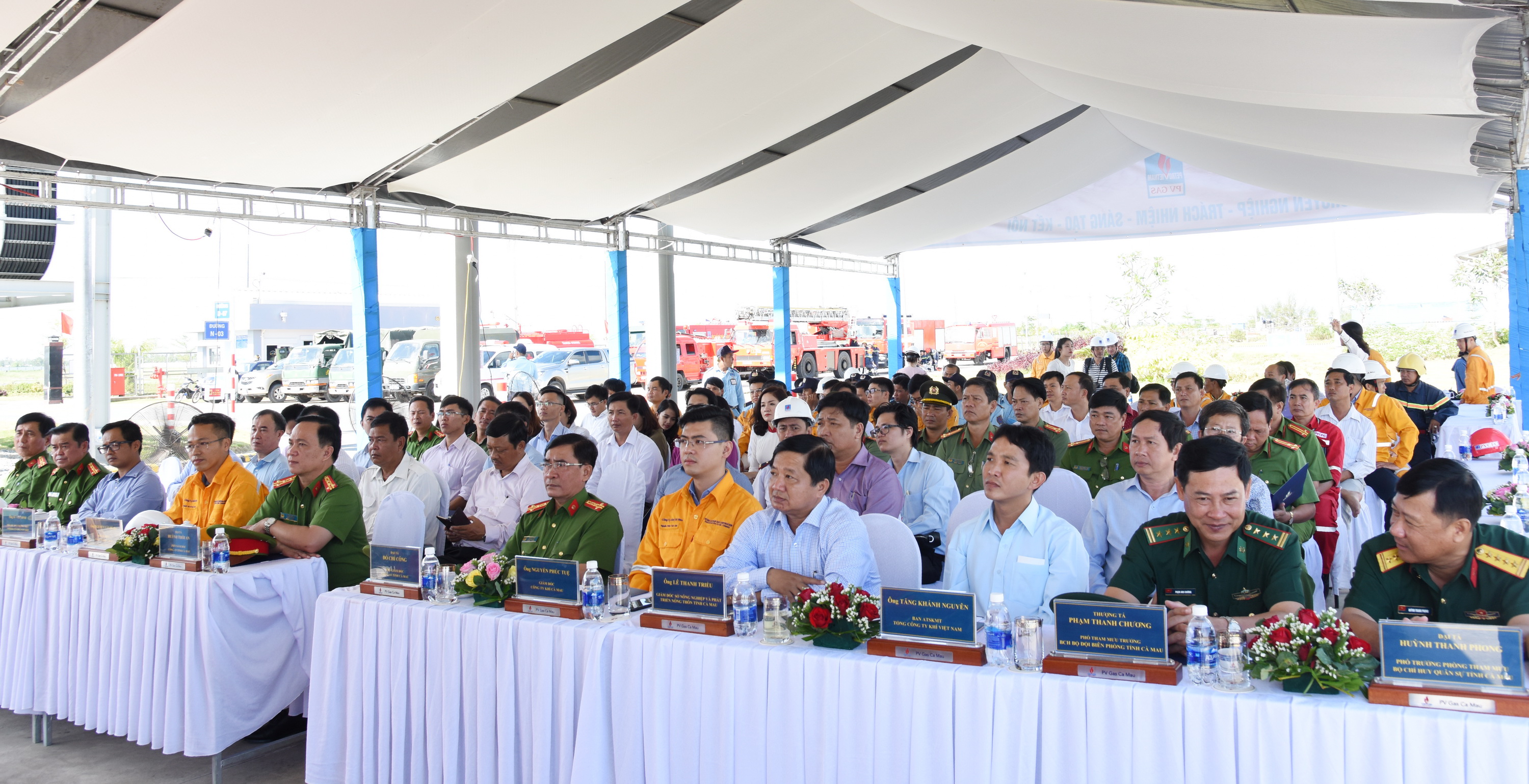 Diễn tập phương án chống khủng bố, giải cứu con tin tại Nhà máy Xử lý Khí Cà Mau