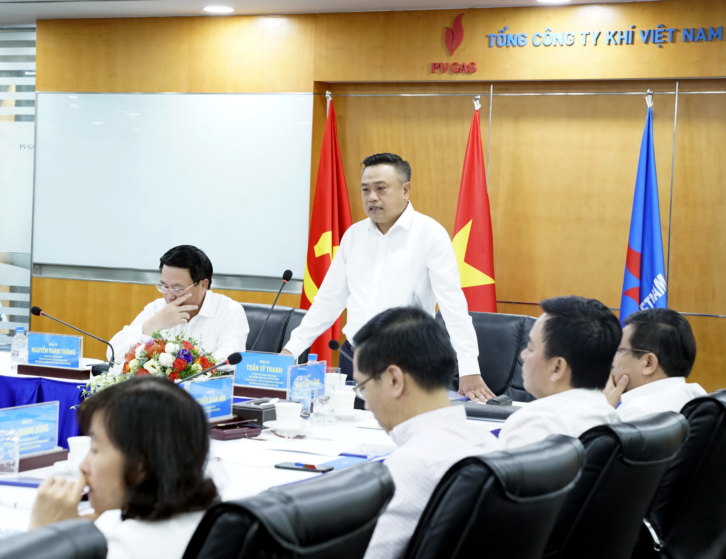 BÍ THƯ TRUNG ƯƠNG ĐẢNG NGUYỄN XUÂN THẮNG LÀM VIỆC VỚI PVN BÍ THƯ TRUNG ƯƠNG ĐẢNG NGUYỄN XUÂN THẮNG LÀM VIỆC VỚI PVN