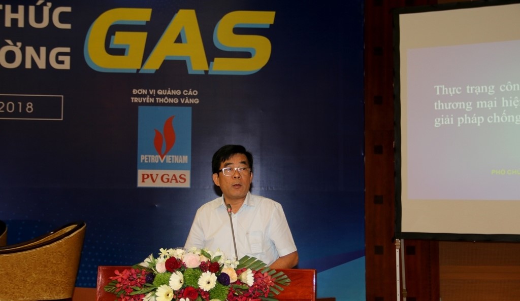 Tình trạng gian lận sang chiết gas trái phép ngày càng tinh vi Tình trạng gian lận sang chiết gas trái phép ngày càng tinh vi