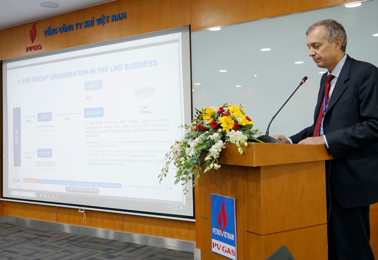 Hội thảo “Mô hình LNG cho tổ hợp khí-điện tại Sơn Mỹ – Bình Thuận”