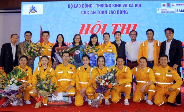 Tăng cường công tác an ninh - an toàn - phòng cháy chữa cháy trong dịp Tết và mùa hanh khô năm 2019 Tăng cường công tác an ninh - an toàn - phòng cháy chữa cháy trong dịp Tết và mùa hanh khô năm 2019