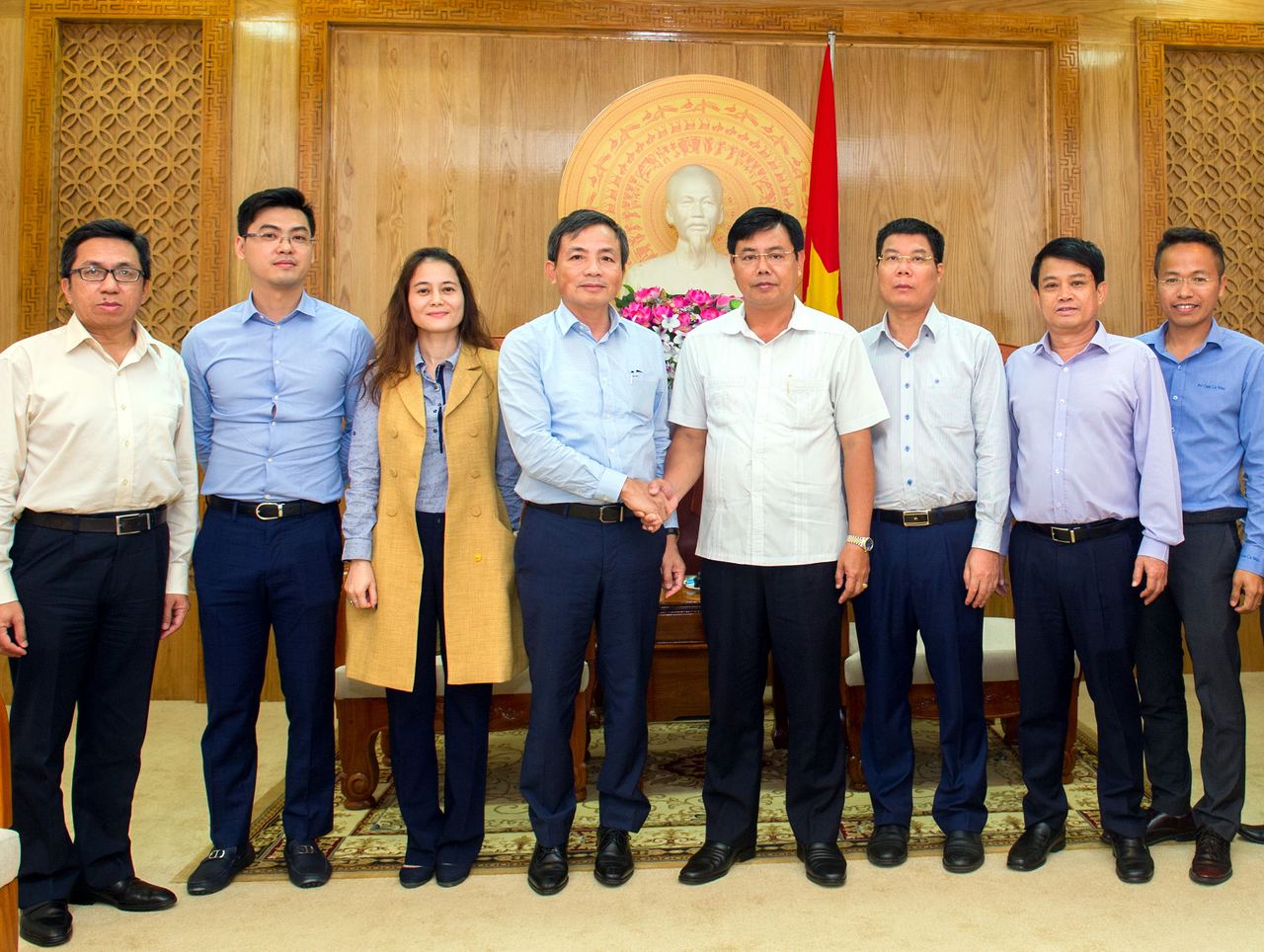 Bí Thư Đảng ủy - Chủ tịch HĐQT đến thăm và chúc Tết tại Cà Mau Bí Thư Đảng ủy - Chủ tịch HĐQT đến thăm và chúc Tết tại Cà Mau