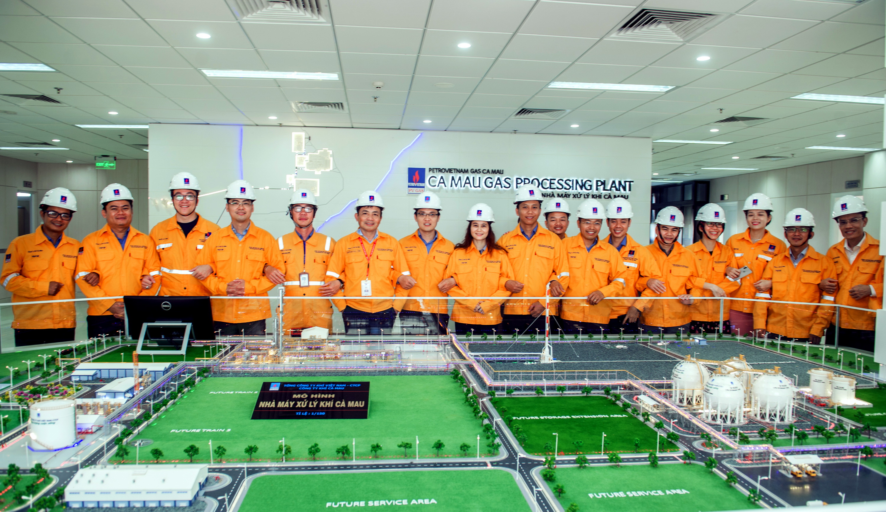 PV GAS mừng Xuân Kỷ Hợi 2018 PV GAS mừng Xuân Kỷ Hợi 2018
