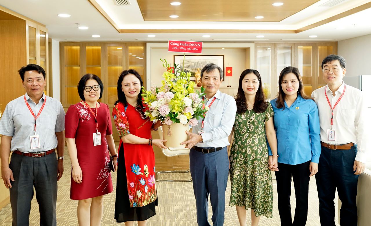 Công đoàn Dầu khí Việt Nam làm việc với các Công đoàn trực thuộc khu vực phía Nam