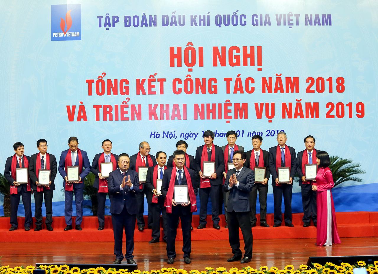 Tổng Giám đốc PV GAS chúc mừng Xuân mới Kỷ Hợi 2019 Tổng Giám đốc PV GAS chúc mừng Xuân mới Kỷ Hợi 2019