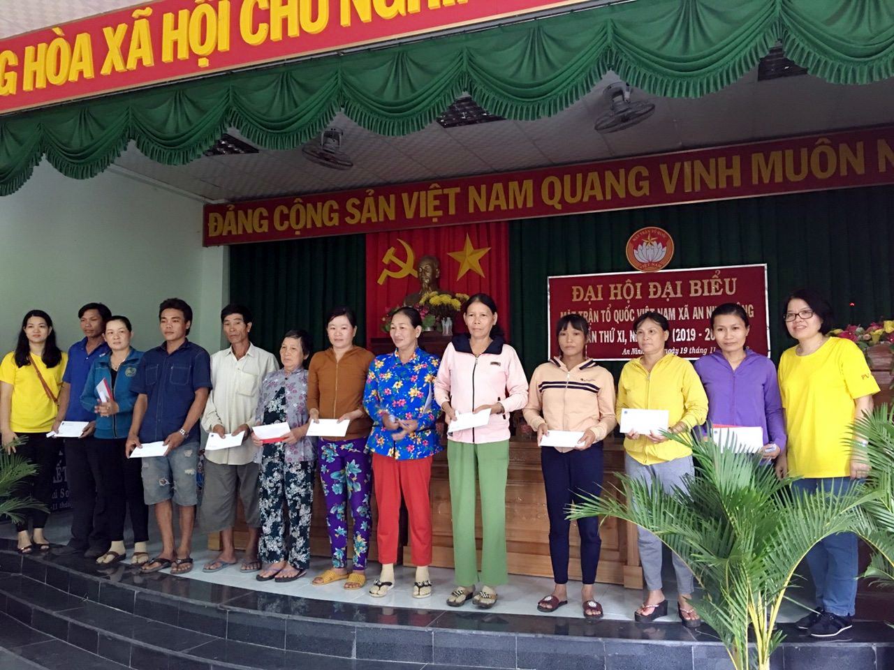 Ban Nữ công PV GAS – Vườn hồng nhân ái và tươi đẹp Ban Nữ công PV GAS – Vườn hồng nhân ái và tươi đẹp