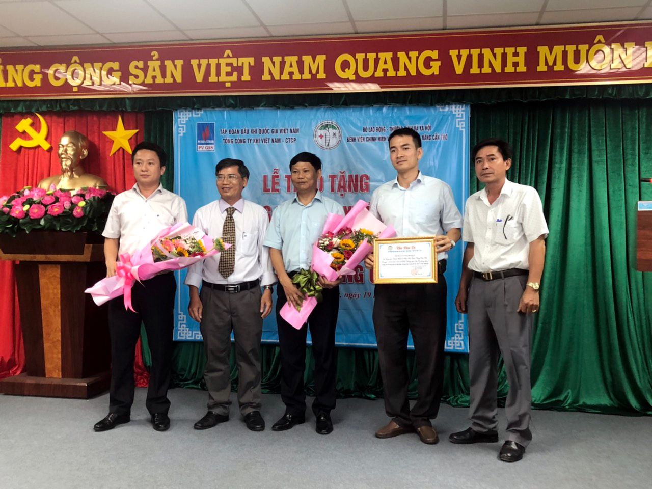 PV GAS  tài trợ Bệnh viện Chỉnh hình và phục hồi chức năng Cần Thơ