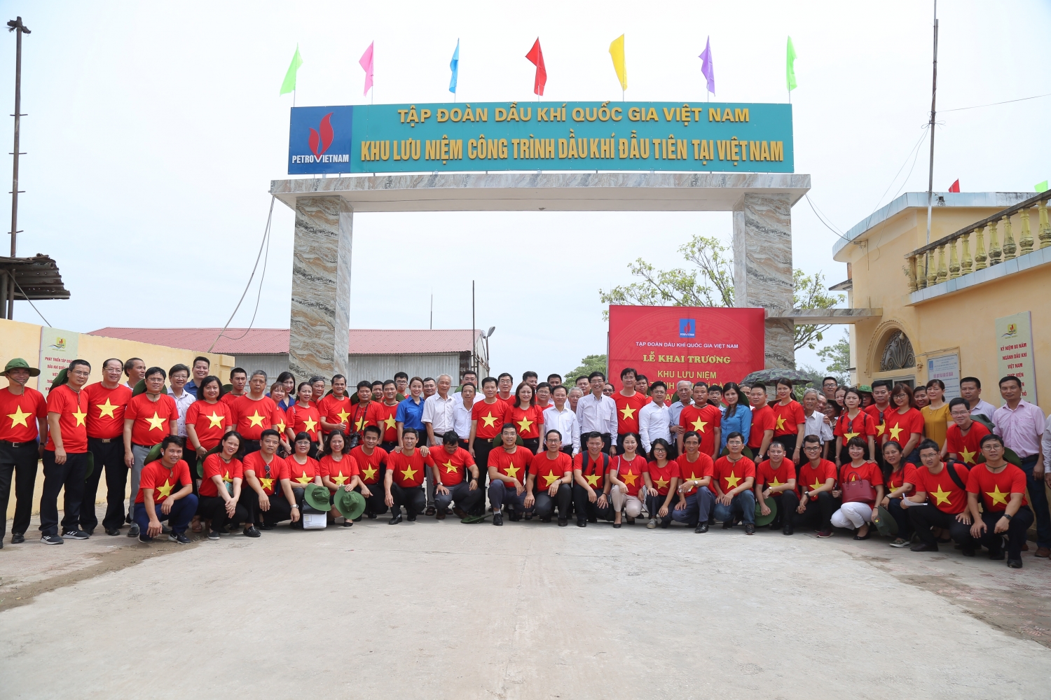 Khai trương Khu lưu niệm công trình Dầu khí đầu tiên tại Việt Nam