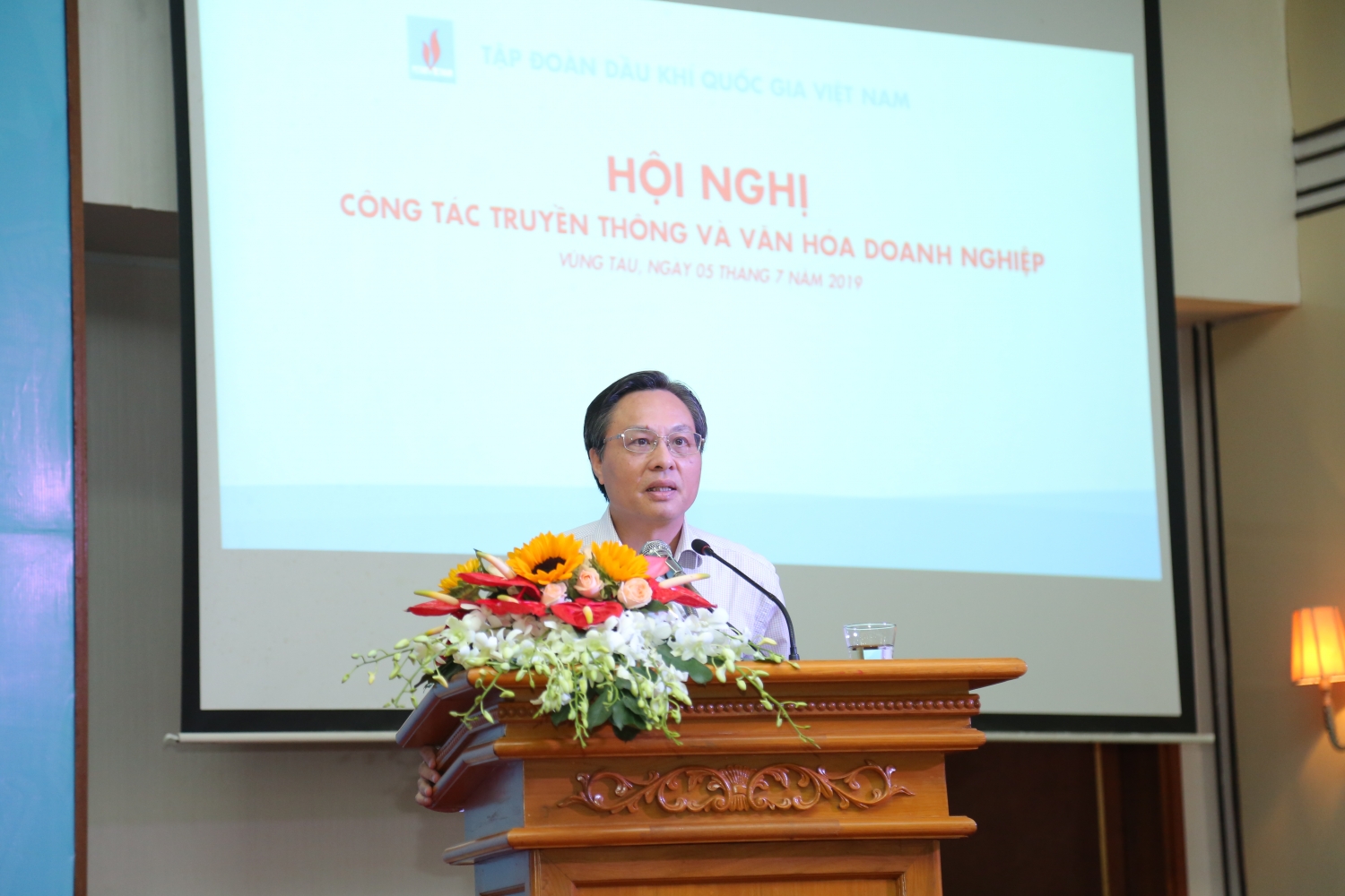 Tập đoàn Dầu khí Việt Nam tổ chức Hội nghị công tác Truyền thông và Văn hóa doanh nghiệp