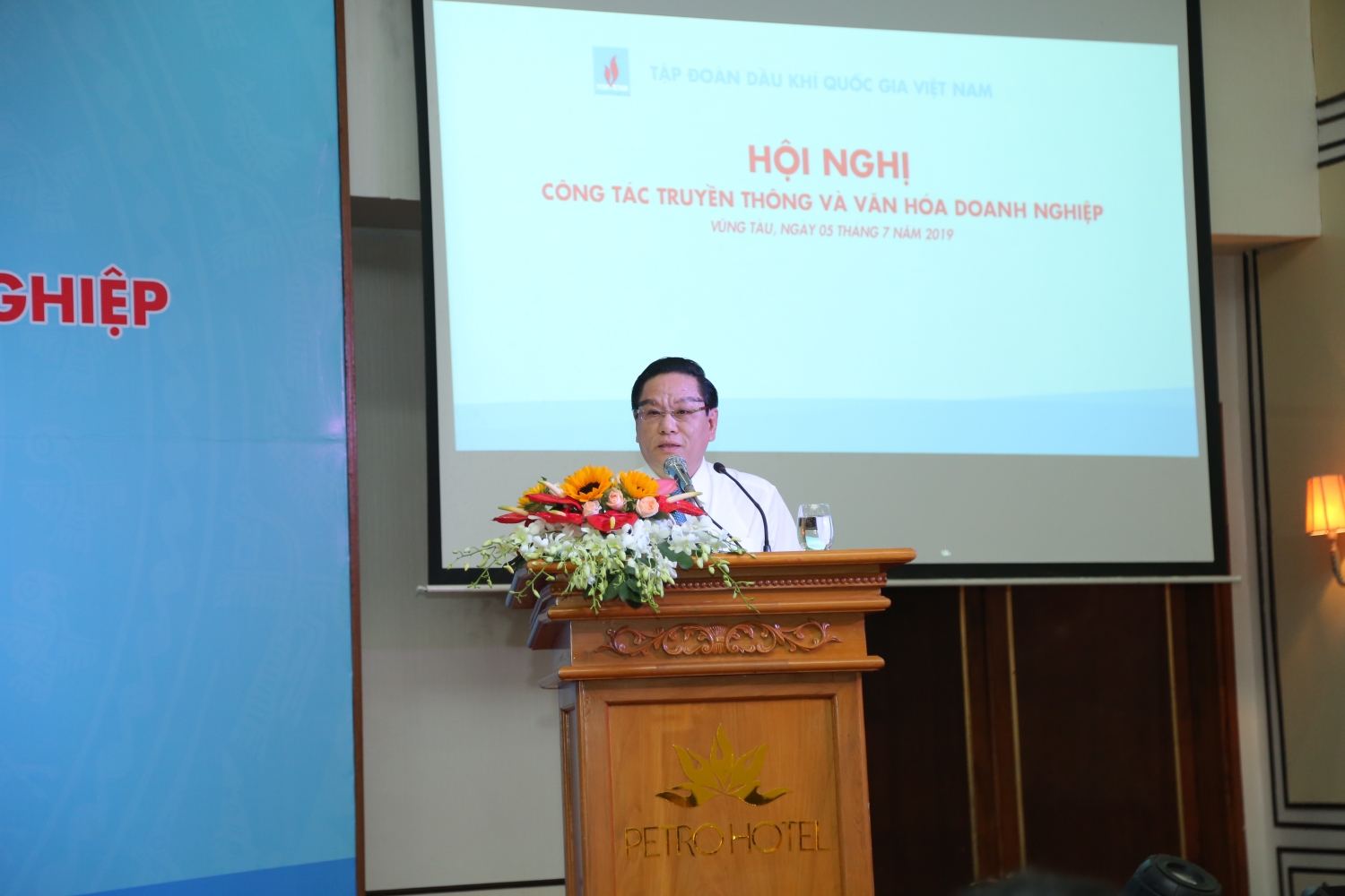 Tập đoàn Dầu khí Việt Nam tổ chức Hội nghị công tác Truyền thông và Văn hóa doanh nghiệp