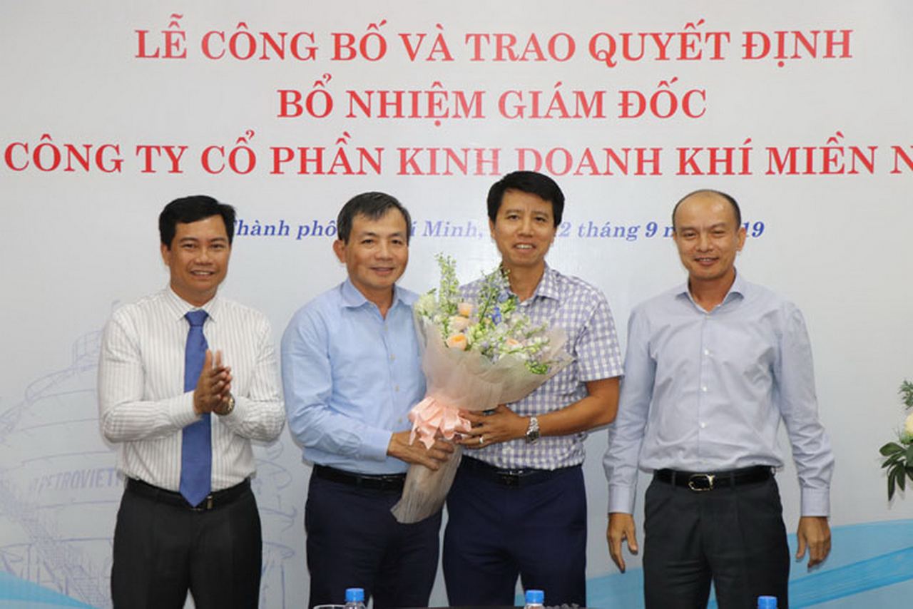 Lễ công bố và trao quyết định bổ nhiệm Giám đốc Công ty KMN