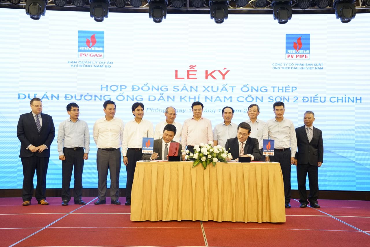 PV GAS ký kết các hợp đồng thuộc dự án “Dự án Đường ống dẫn khí Nam Côn Sơn 2” điều chỉnh, “Đường ống thu gom, vận chuyển khí mỏ Sao Vàng – Đại Nguyệt”