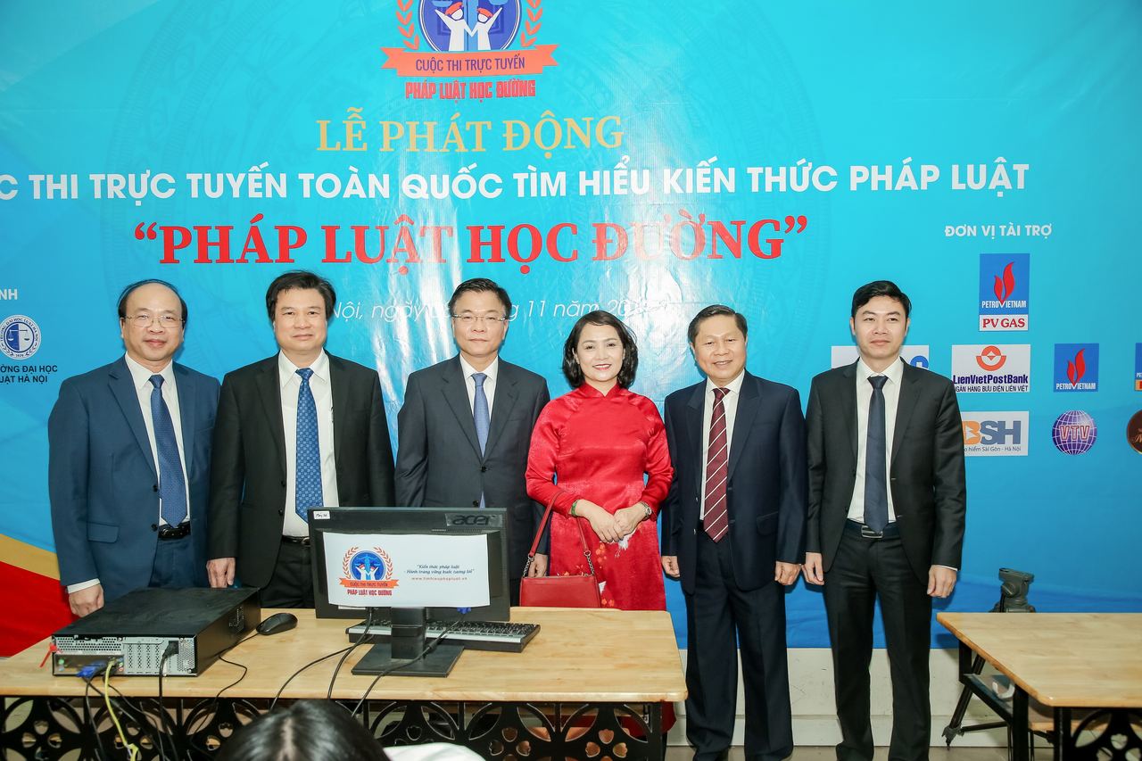 PV GAS đồng hành cùng Cuộc thi Kiến thức Pháp luật toàn quốc PV GAS đồng hành cùng Cuộc thi Kiến thức Pháp luật toàn quốc