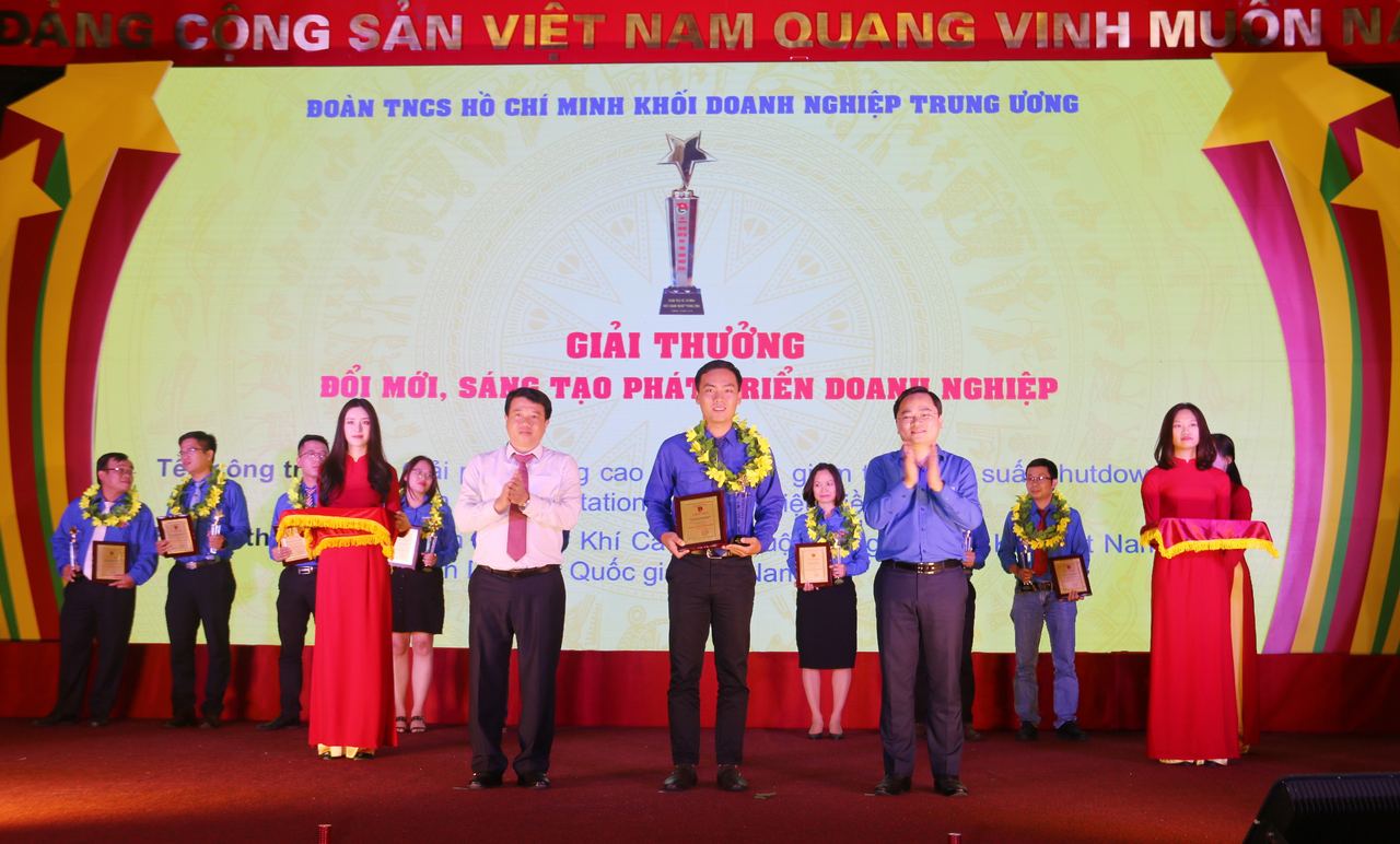 Công trình của tuổi trẻ PV GAS được trao giải thưởng “Đổi mới, sáng tạo phát triển doanh nghiệp lần thứ I” Công trình của tuổi trẻ PV GAS được trao giải thưởng “Đổi mới, sáng tạo phát triển doanh nghiệp lần thứ I”