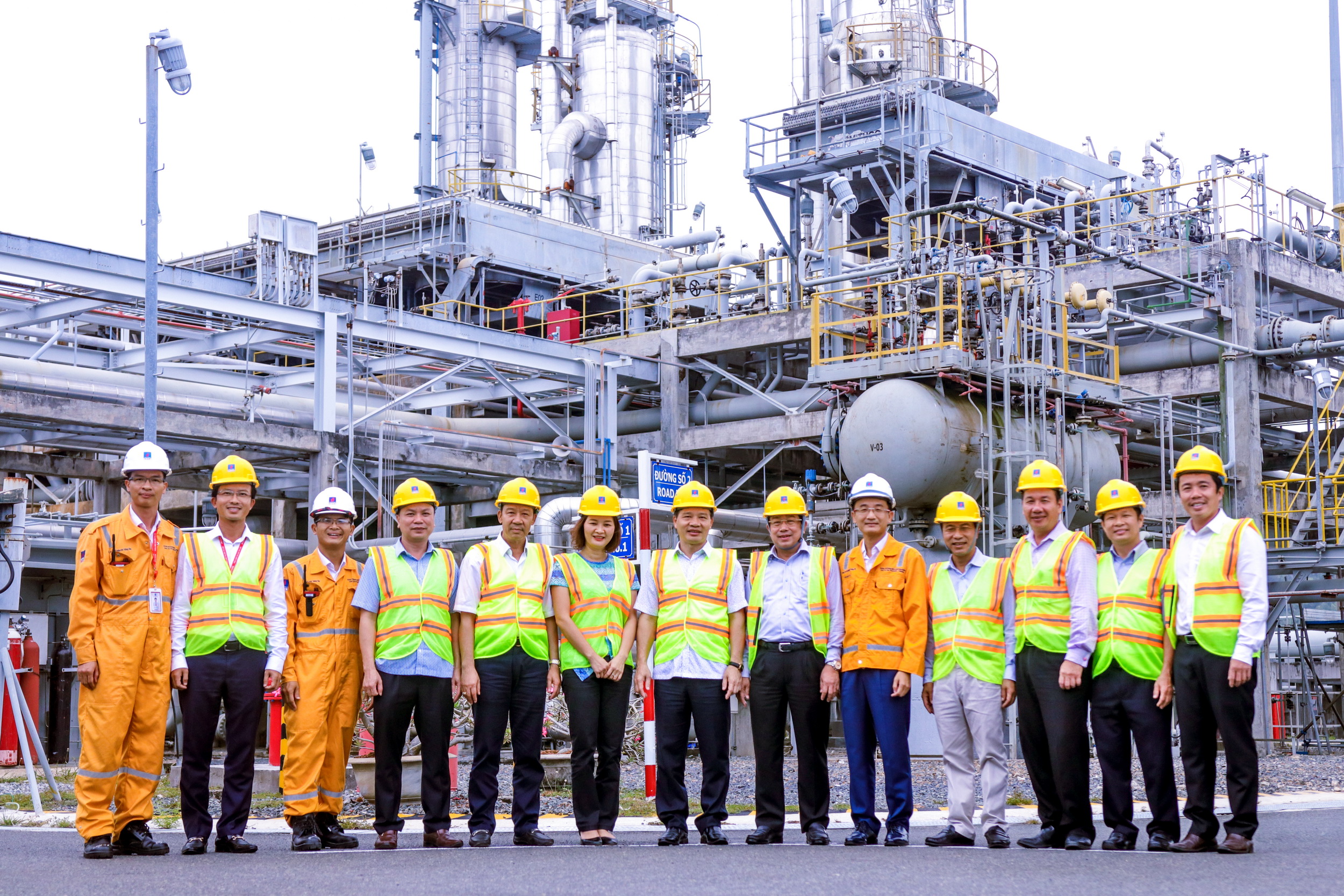 Đoàn công tác Văn phòng Trung ương Đảng đến thăm và làm việc tại PV GAS Đoàn công tác Văn phòng Trung ương Đảng đến thăm và làm việc tại PV GAS