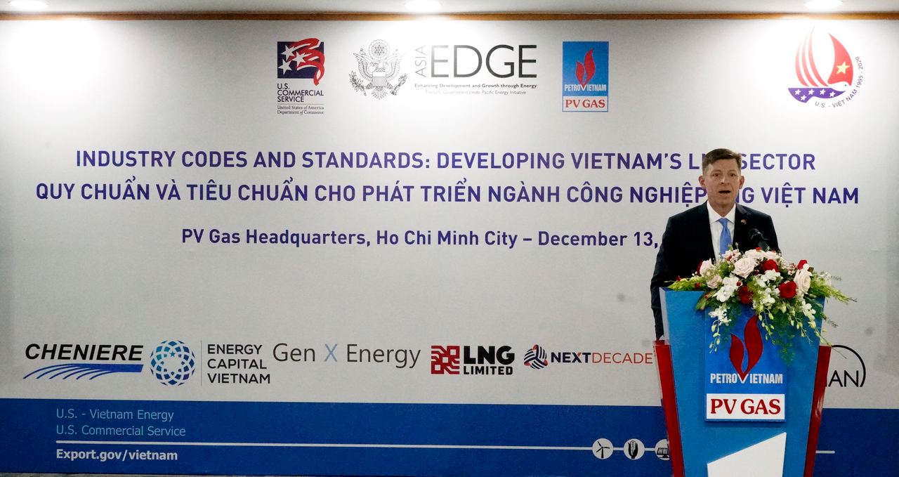 Hội thảo “Quy chuẩn và tiêu chuẩn cho phát triển LNG Việt Nam”
