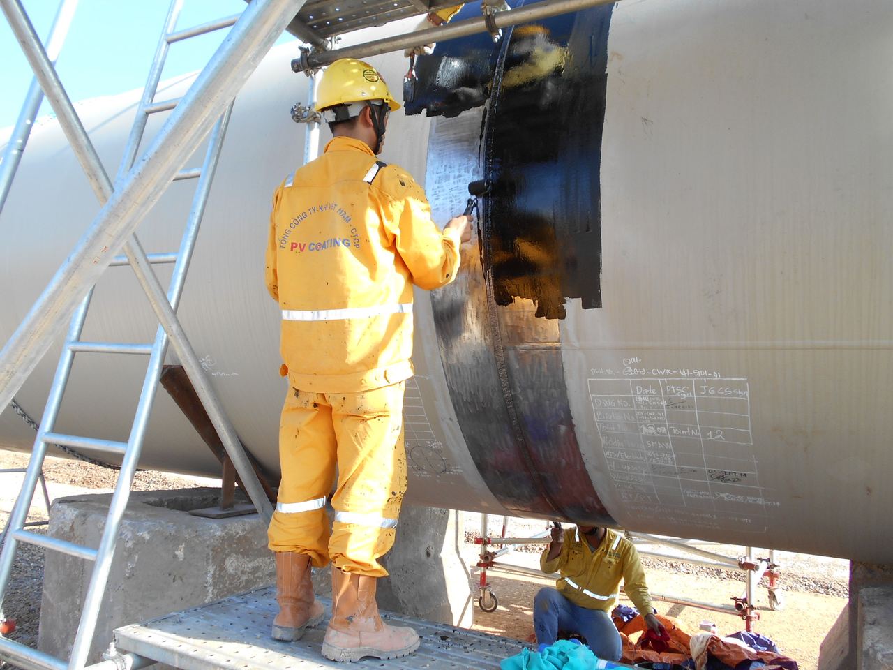 PV Coating: Đột phá trong những tháng cuối năm