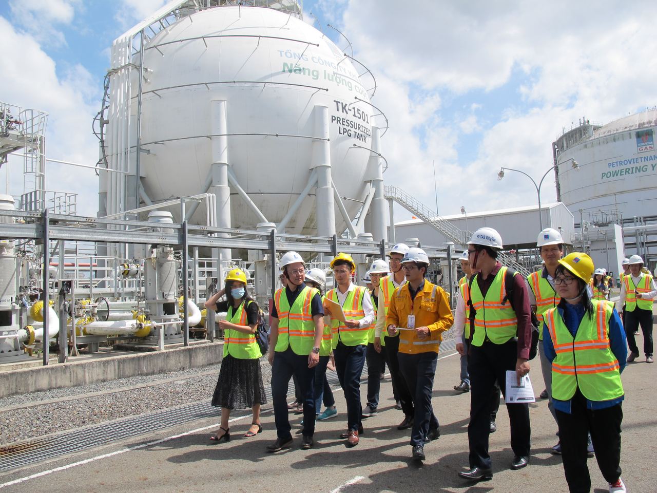 Nhà đầu tư tham quan, tìm hiểu Kho cảng PV GAS Vũng Tàu Nhà đầu tư tham quan, tìm hiểu Kho cảng PV GAS Vũng Tàu