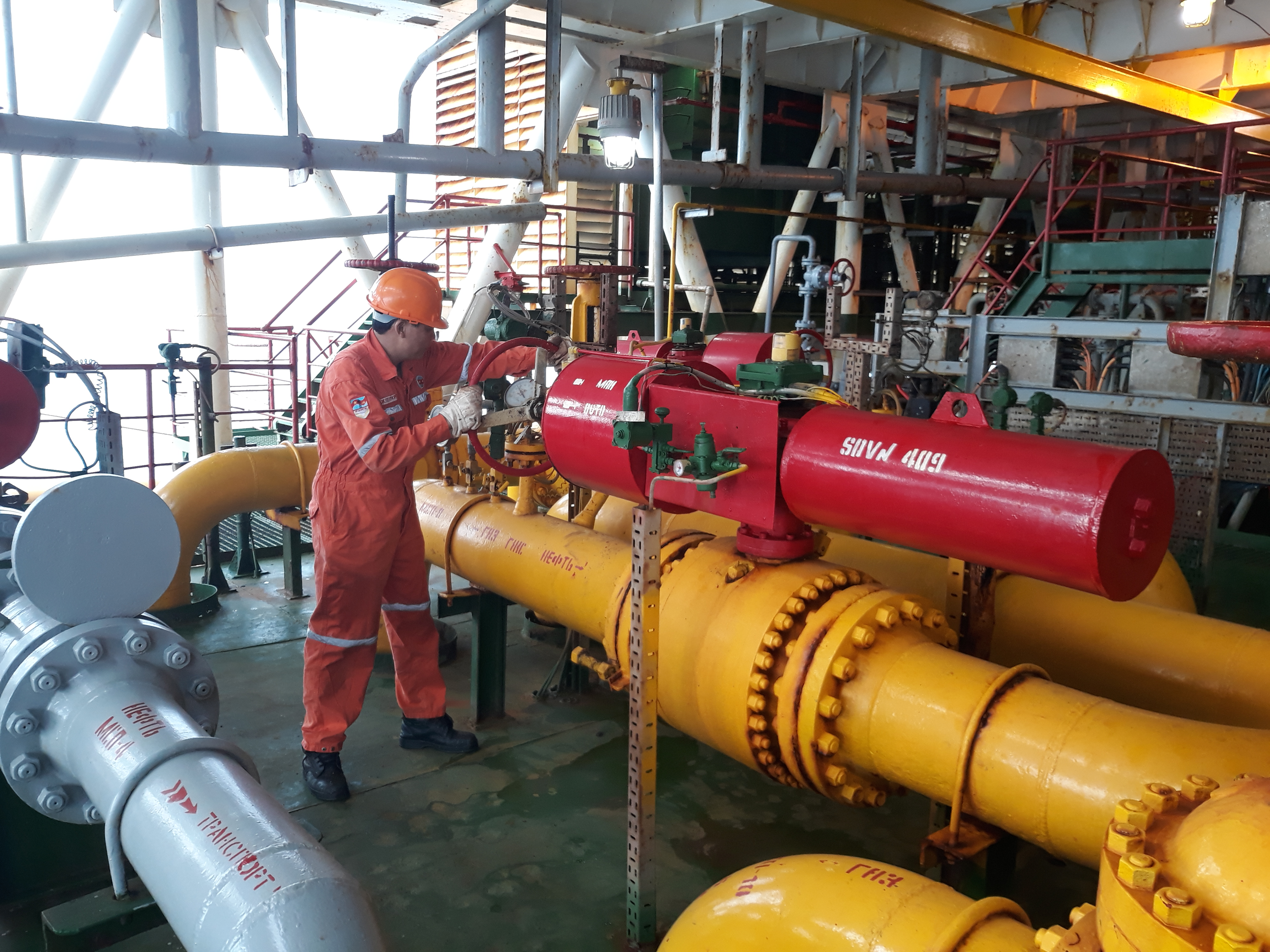 Xuân sớm trên những giàn khoan dầu khí
