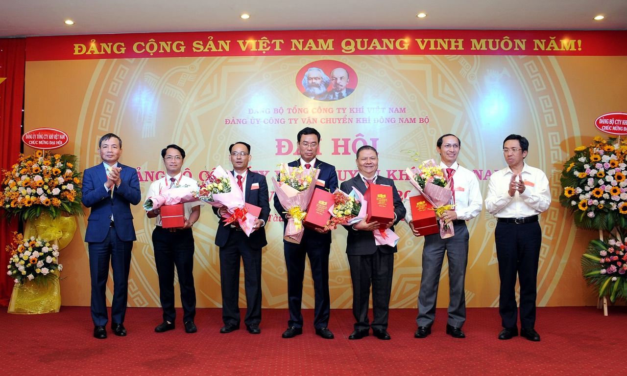 Đảng bộ Công ty Vận chuyển Khí Đông Nam Bộ: Trong sạch vững mạnh, hoàn thành xuất sắc nhiệm vụ Đảng bộ Công ty Vận chuyển Khí Đông Nam Bộ: Trong sạch vững mạnh, hoàn thành xuất sắc nhiệm vụ