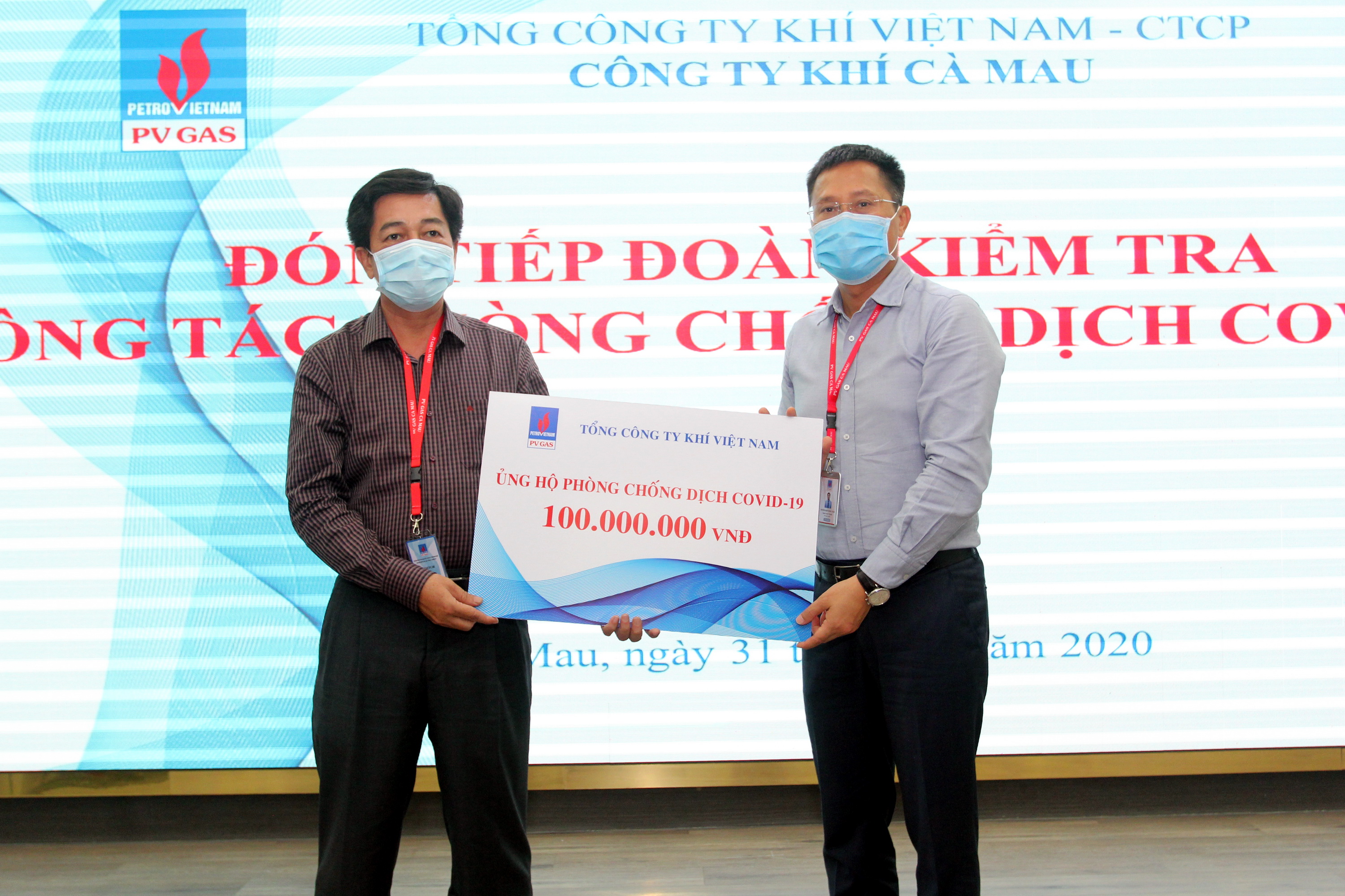 Petrovietnam: Tình người trong "khủng hoảng kép" Petrovietnam: Tình người trong "khủng hoảng kép"