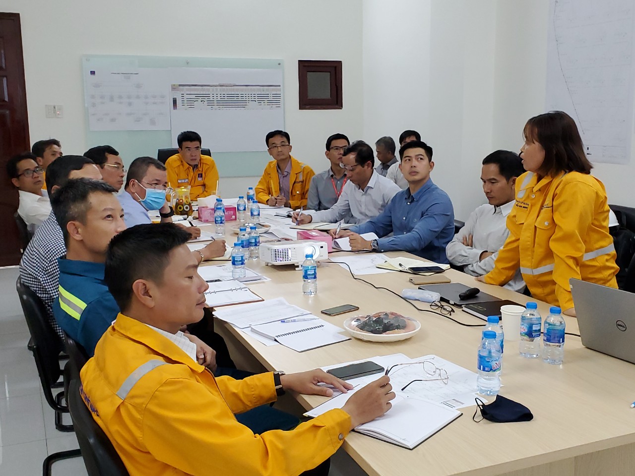 Tổng giám đốc PV GAS kiểm tra và triển khai công tác trên công trường dự án trọng điểm Tổng giám đốc PV GAS kiểm tra và triển khai công tác trên công trường dự án trọng điểm