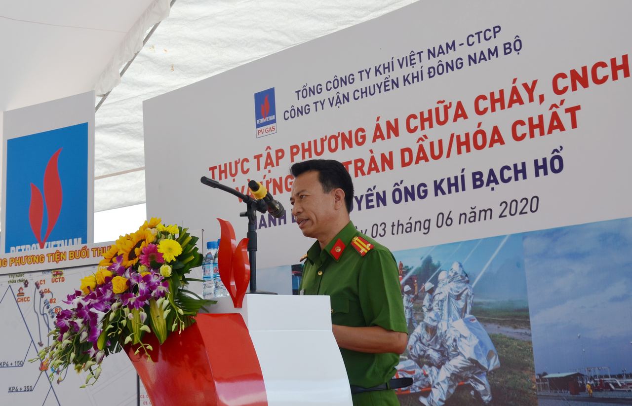 KĐN tổ chức thành công diễn tập PCCC trên hành lang tuyến ống dẫn khí Bạch Hổ KĐN tổ chức thành công diễn tập PCCC trên hành lang tuyến ống dẫn khí Bạch Hổ