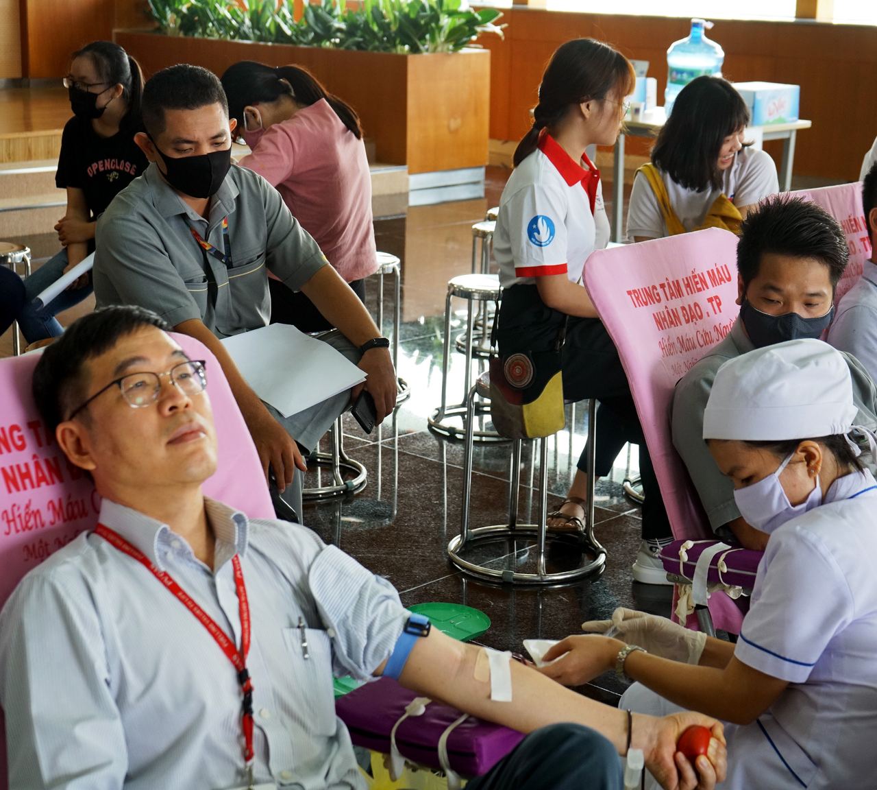 Ngày hội Hiến máu nhân đạo “Nghĩa cử cao đẹp vì cộng đồng”