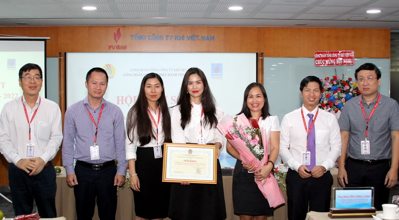 Công đoàn Cơ quan Điều hành PV GAS tổ chức Hội nghị Sơ kết giữa nhiệm kỳ 2017 - 2022